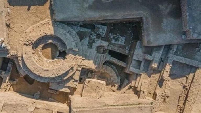 Templul budist antic descoperit în Pakistan este unul dintre cele mai vechi descoperite vreodată